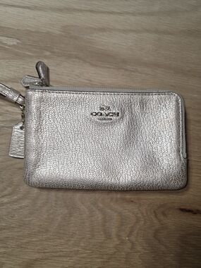 Coach Metallic Double Zip Silver Pebbled Leather Wristlet